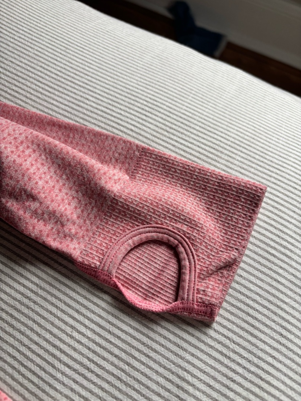 Gymshark Vital Seamless Long Sleeve Top - Picture 4 of 5